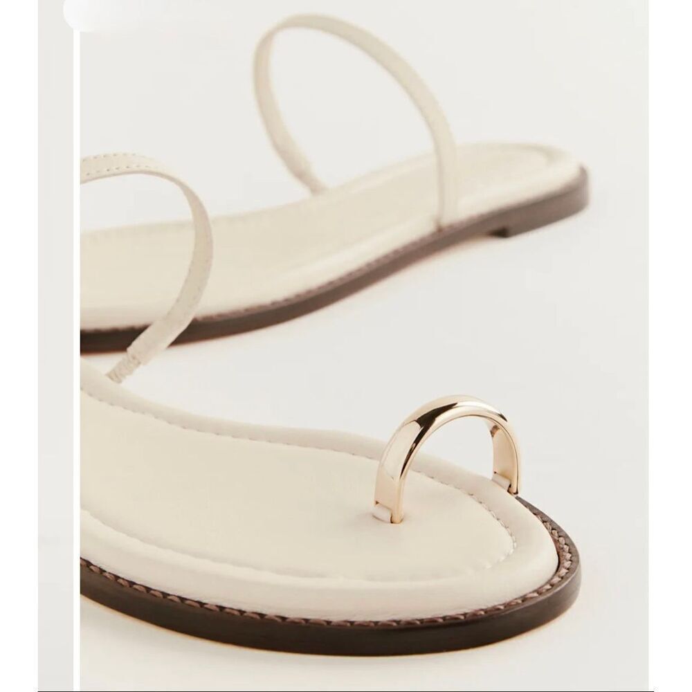 Cassandra flat sandal almond Leather vegetable tanned gold toe ring minimalist n